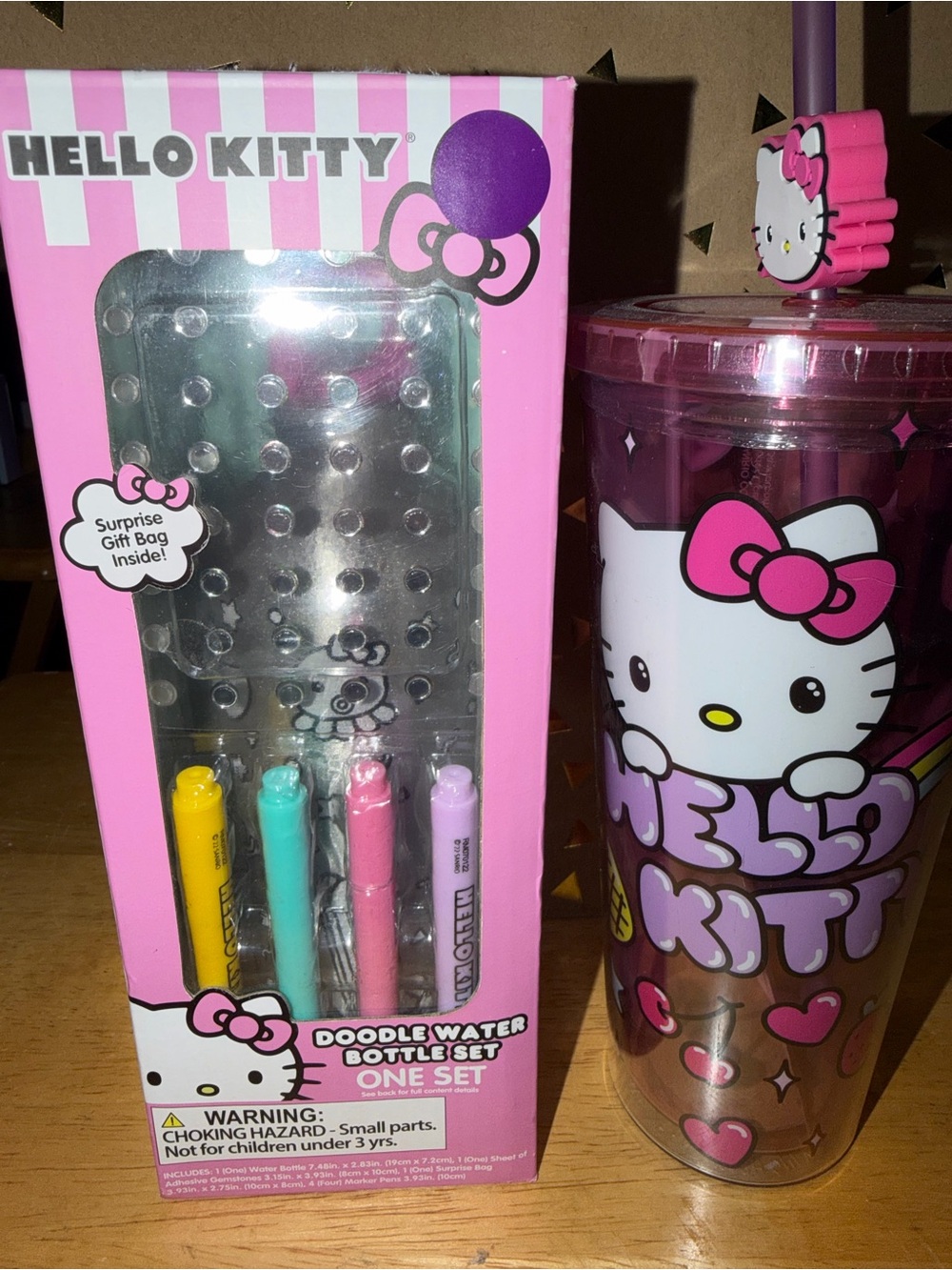 Hello Kitty Pink Doodle Water Bottle Set